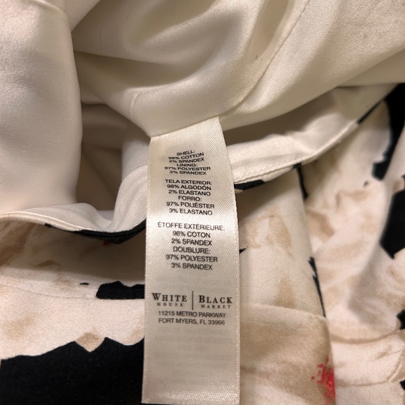 WHITE HOUSE BLACK MARKET Floral, Halter Top, Size 4 with Coral Skinny Belt - Picture 7 of 13